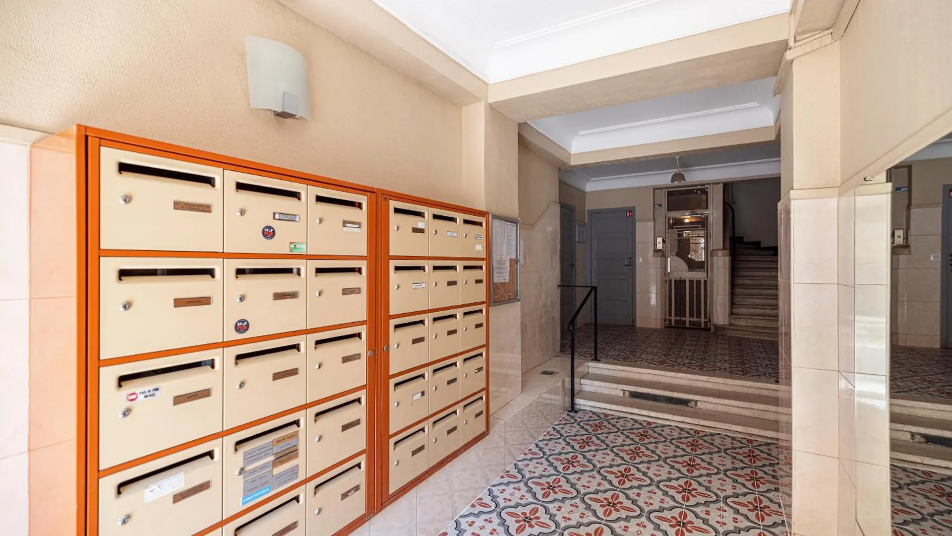 شقة Large & Quiet 1 Bdr Downtown نيس فرنسا